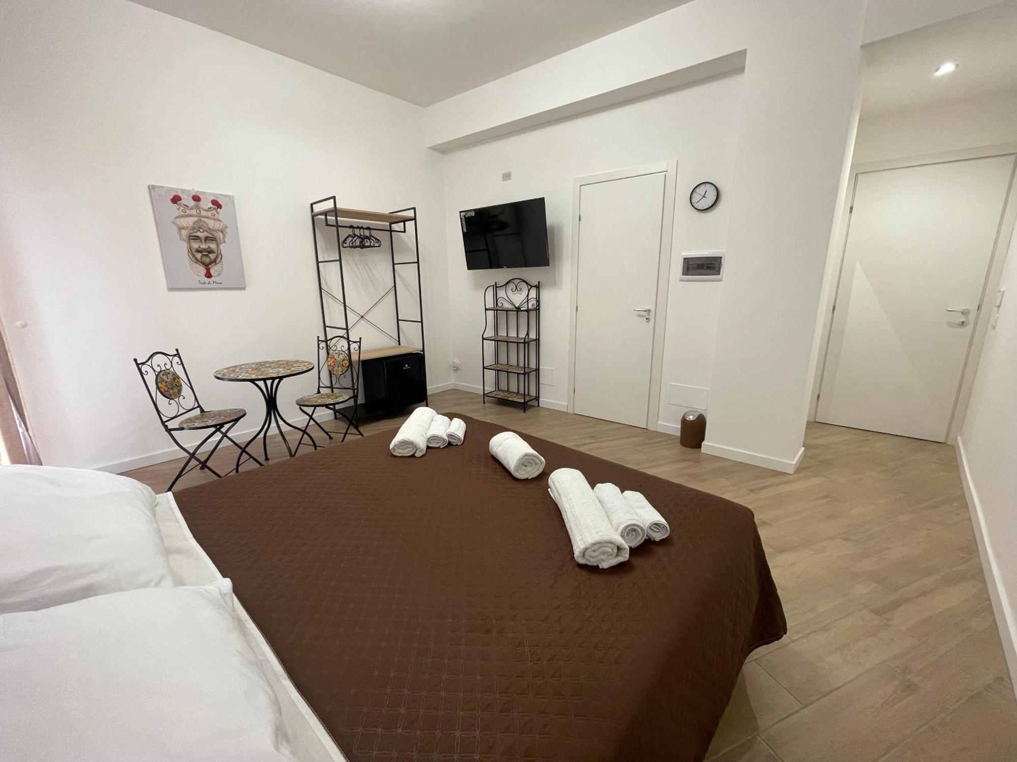 Bieddu Suites Palermo Exterior photo