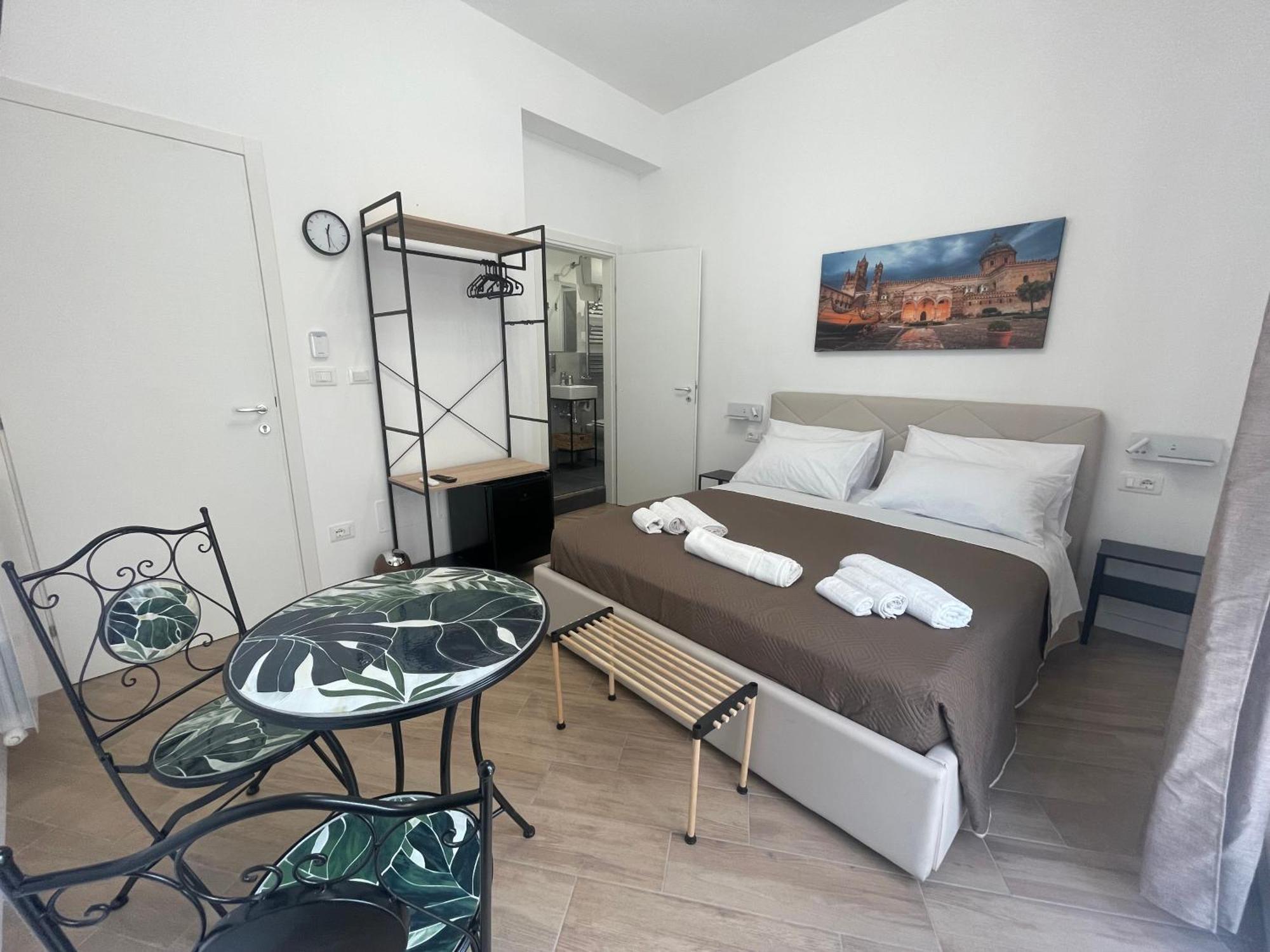 Bieddu Suites Palermo Exterior photo